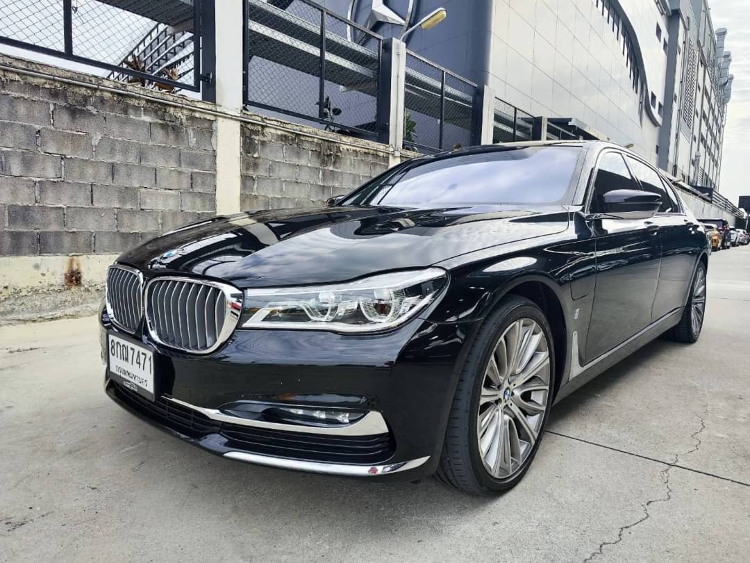 BMW 740le PURE Excellent plug-in Hybrid 2018