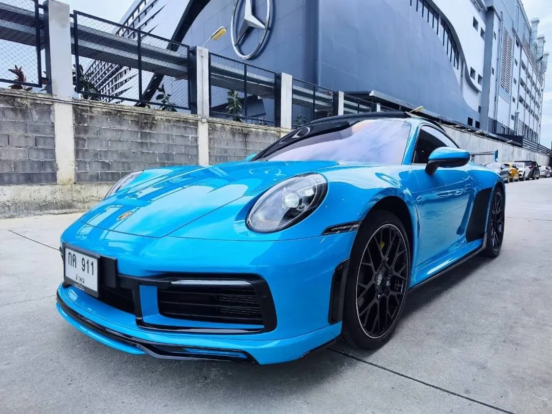 PORSCHE 911 COUPE 2020