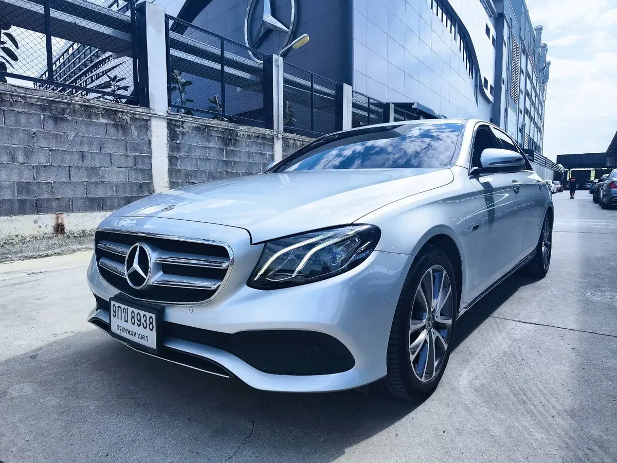 BENZ E350e 2.0 AVANTGARDE 2019
