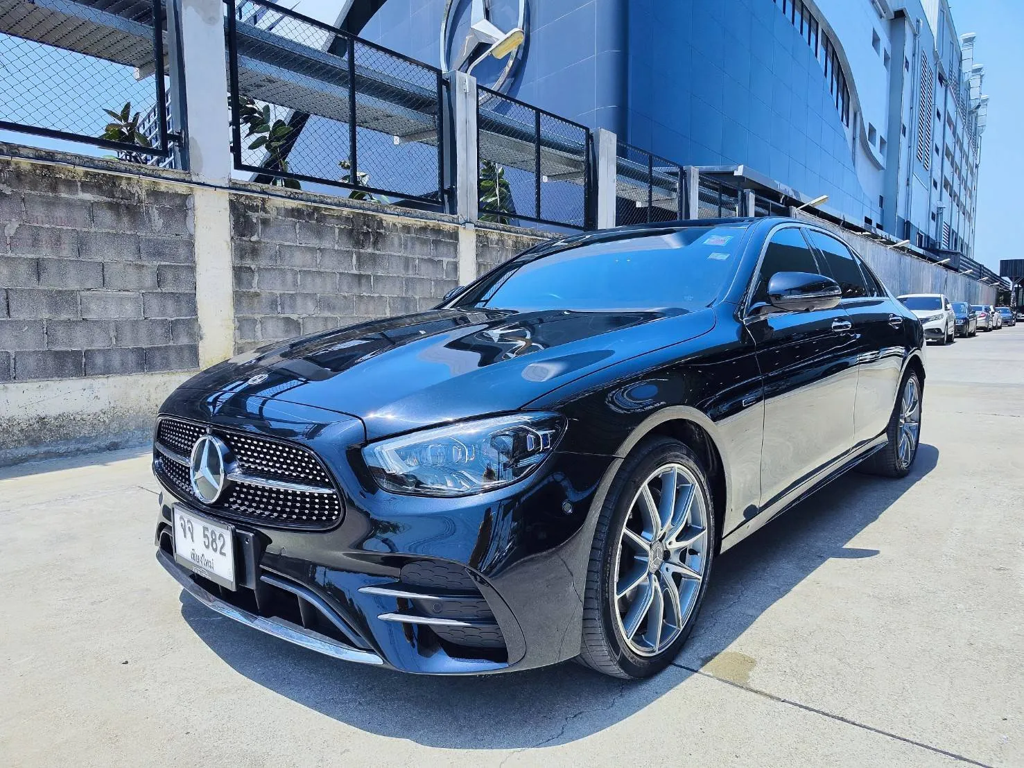 BENZ E300e 2.0 AMG DYNAMIC Plug-in Hybrid 2022