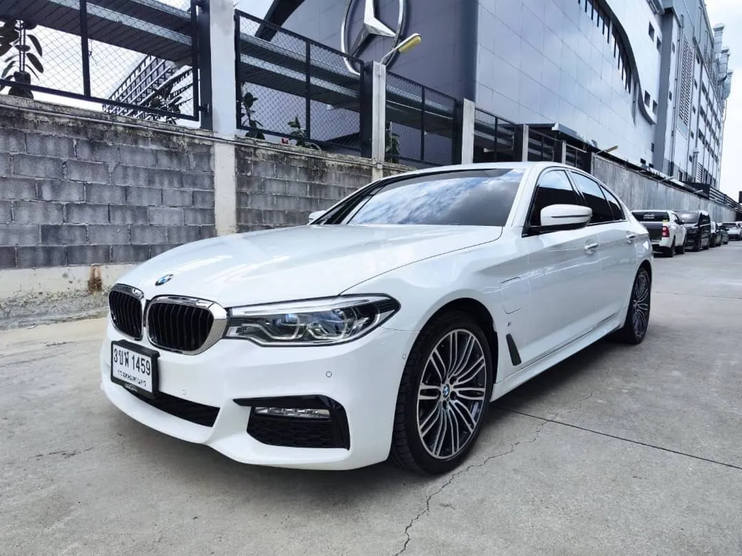 BMW 530e 2.0 M SPORT TOP 2023