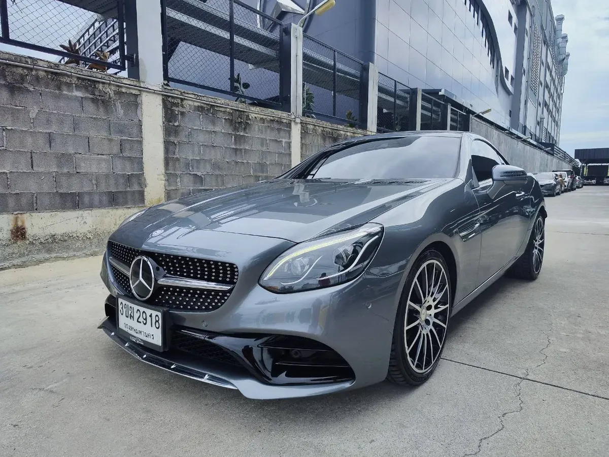 BENZ SLC300 AMG 2017