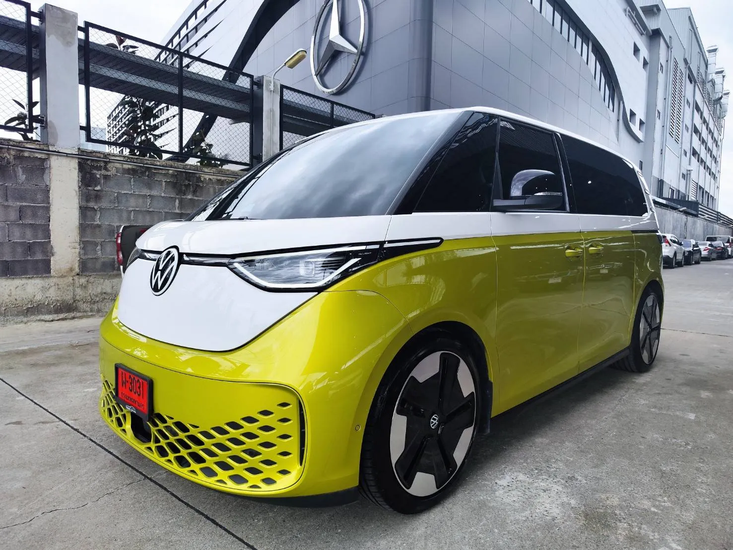 VOLKSWAGEN ID BUZZ EV 2023