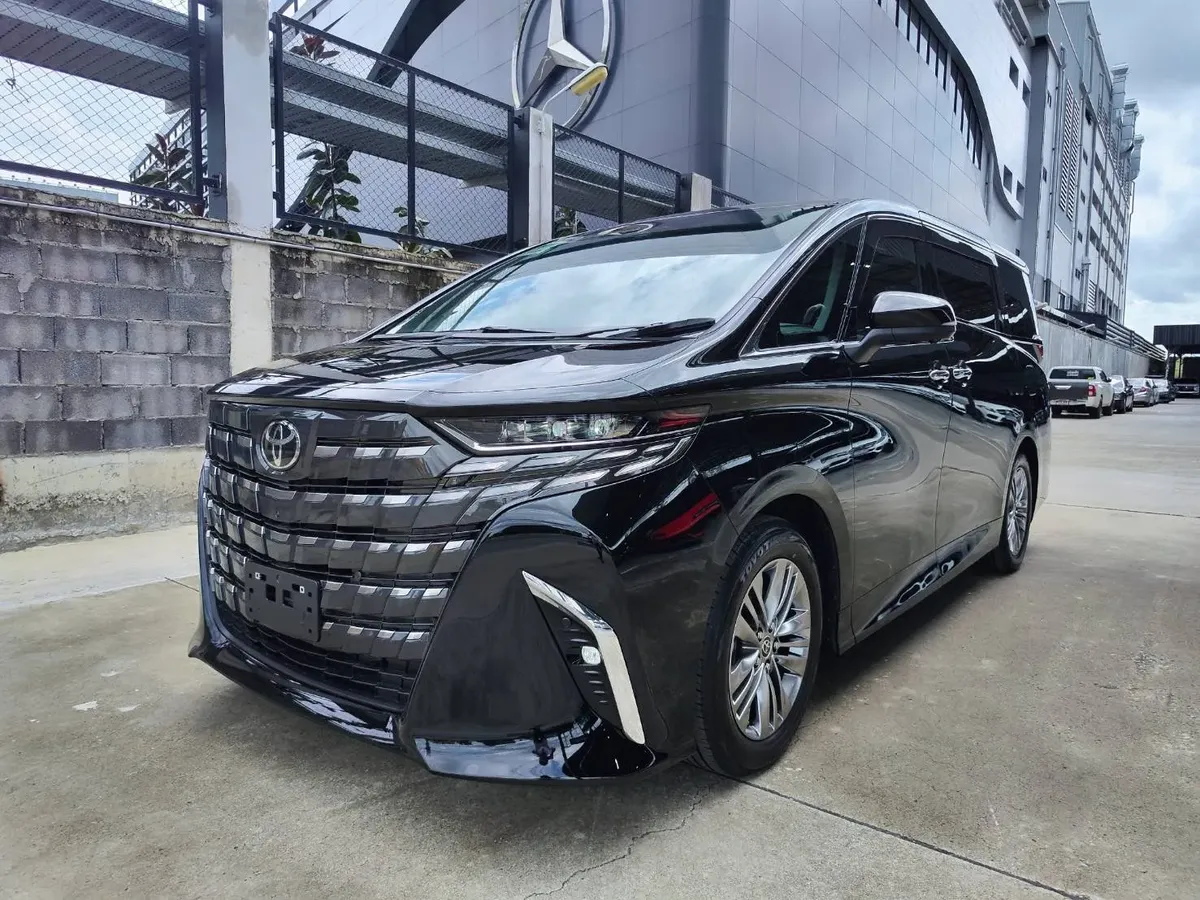 NEW Toyota Alphard 2023