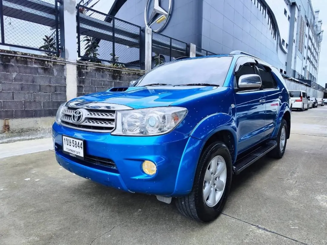 TOYOTA FORTUNER 3.0 V 2011
