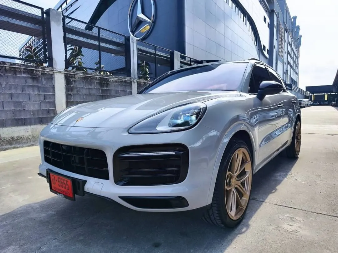 PORSCHE CAYENNE E - HYBRID 2020