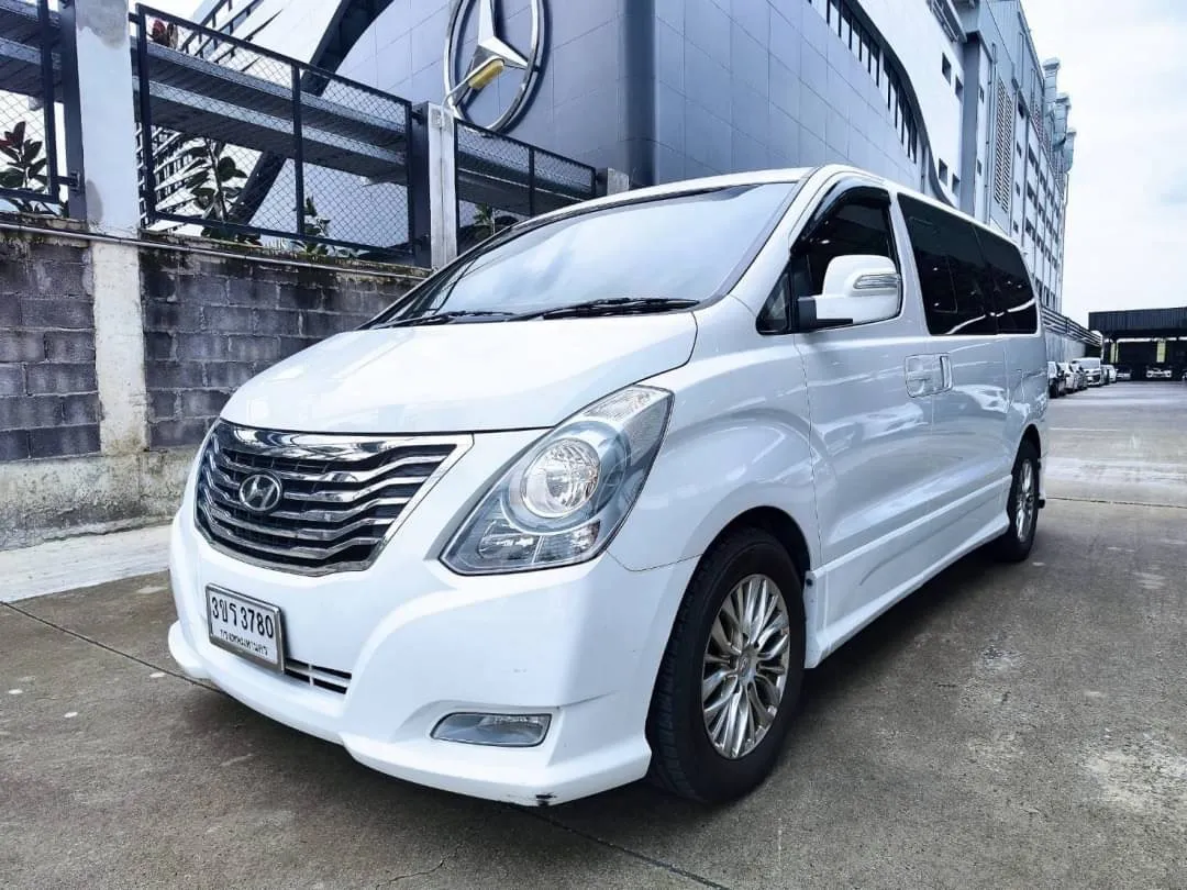 HYUNDAI GRAND STAREX 2.5 PREMIUM 2017