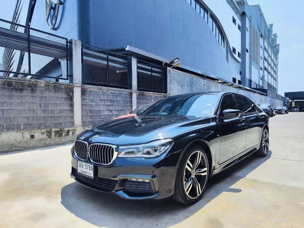 BMW 730ld M SPORT TOP 2017