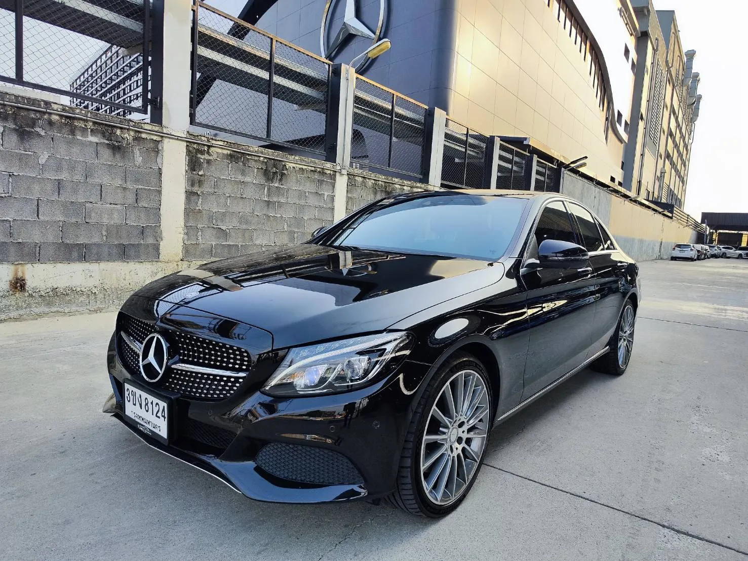 BENZ C350e AMG plugin hybrid 2016