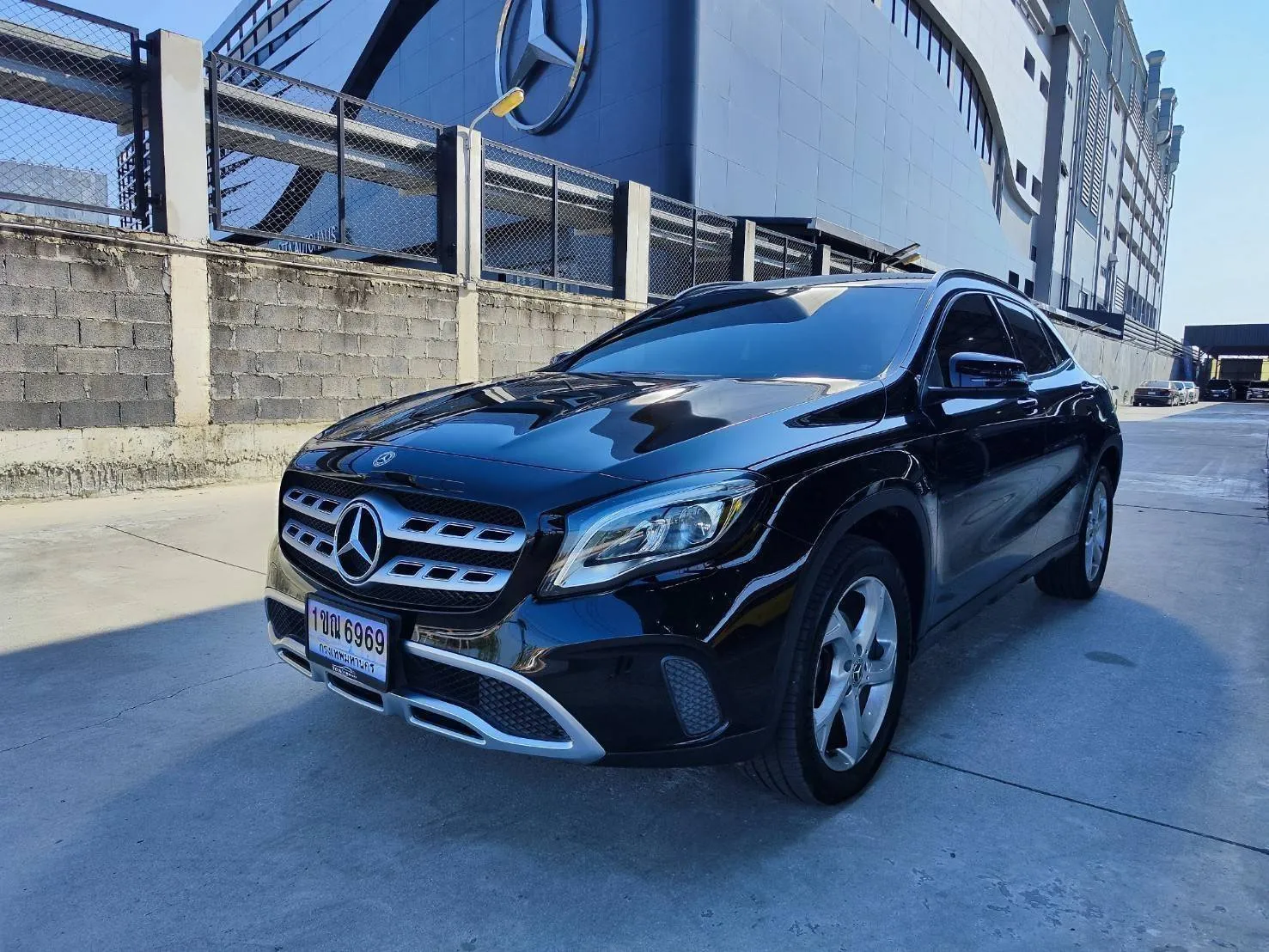BENZ GLA 200 Facelift 2023