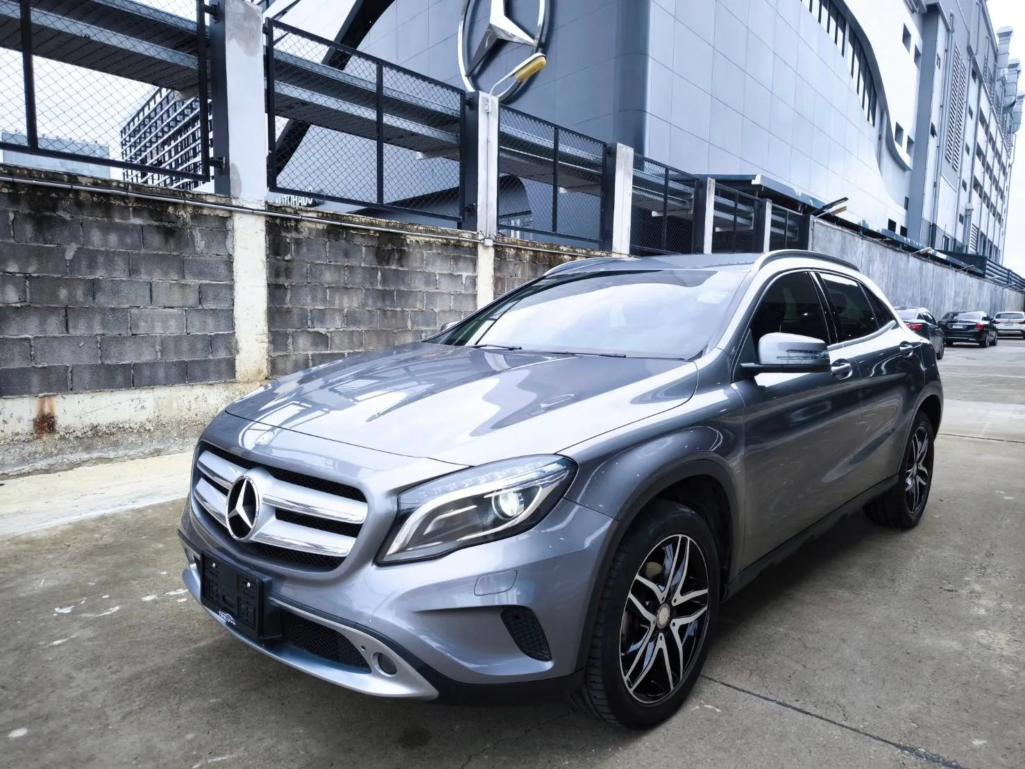 BENZ GLA 200 2016