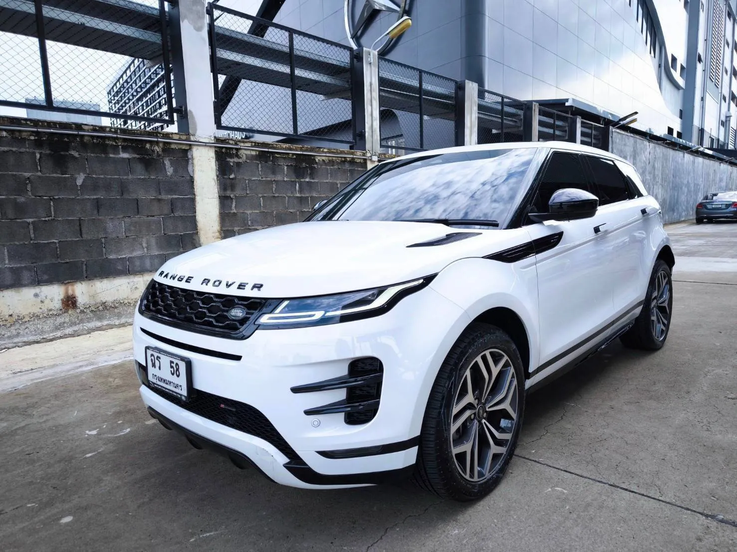 LANDROVER RANGE ROVER EVOQUE 1.5 PHEV 2023
