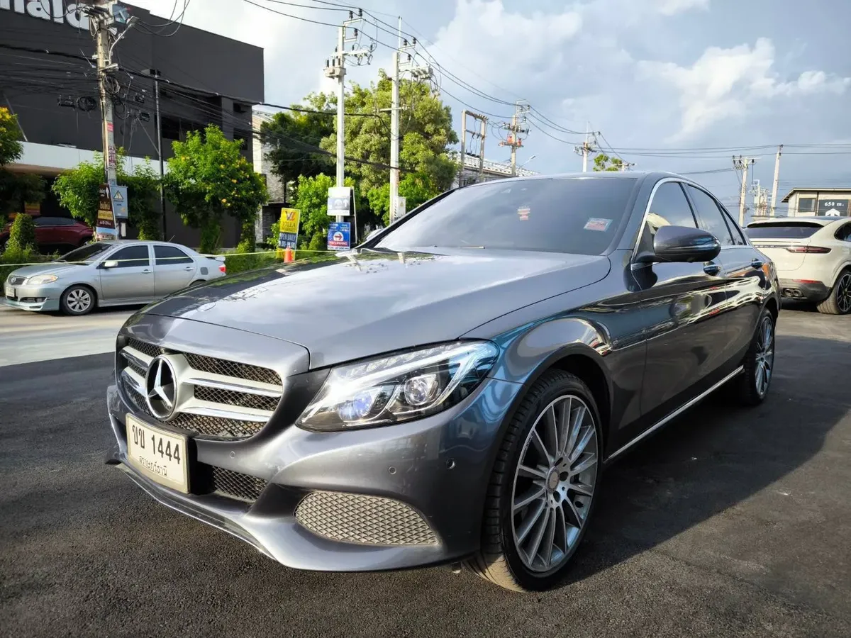 BENZ C350e AMG plugin hybrid 2019
