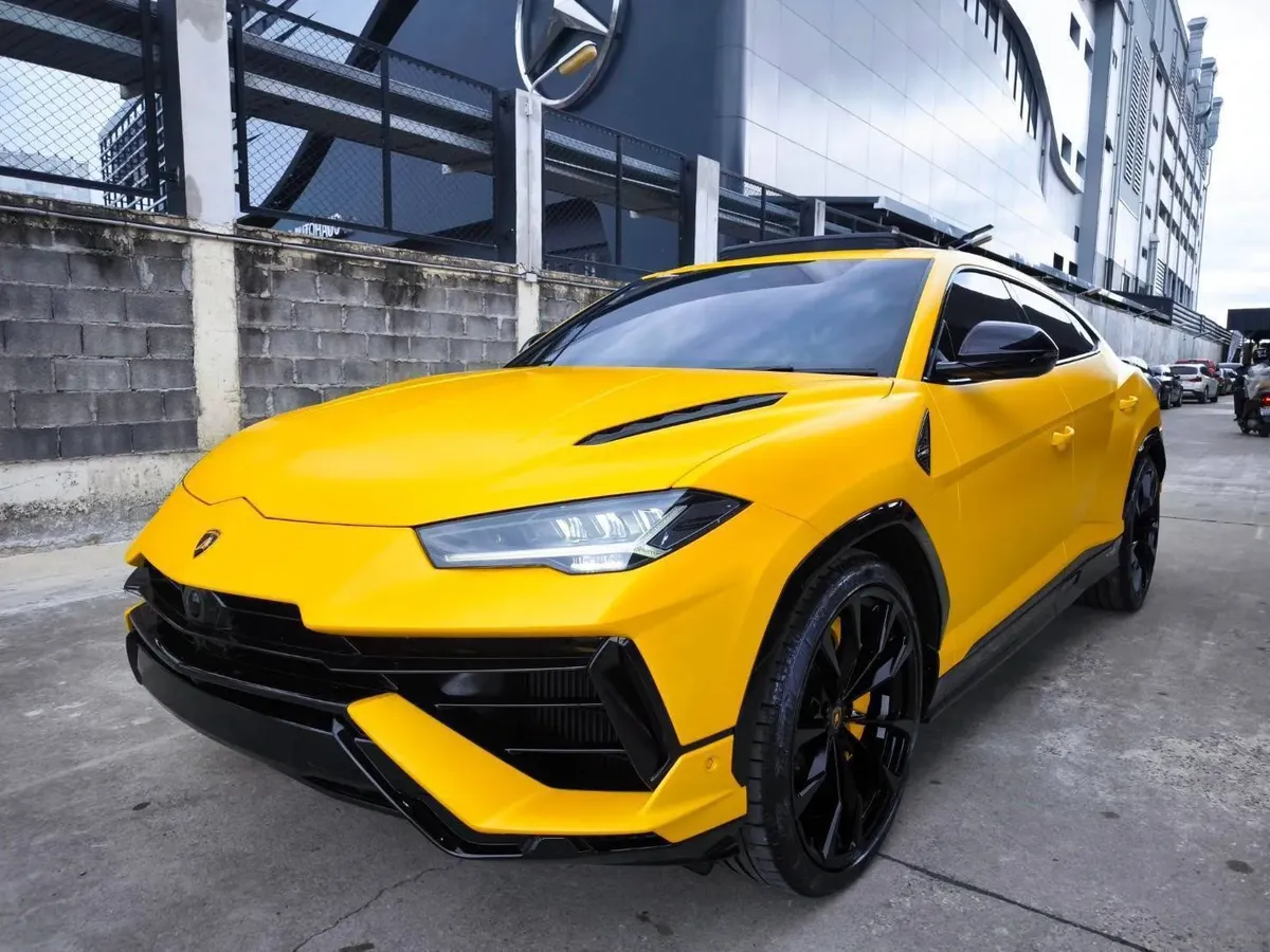 Lamborghini Urus S 4.0 4WD Super car SUV Rare Item 2023