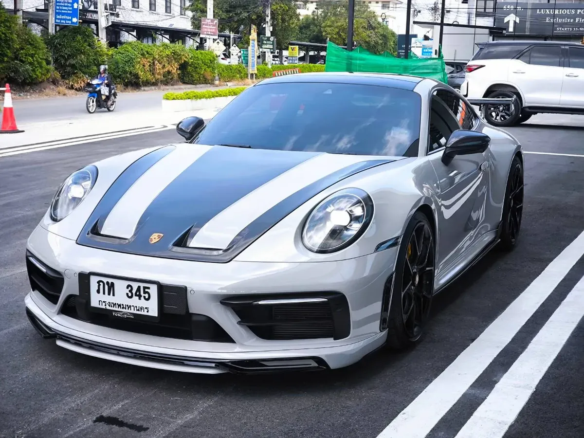 PORSCHE 911 CARRERA COUPE 2020