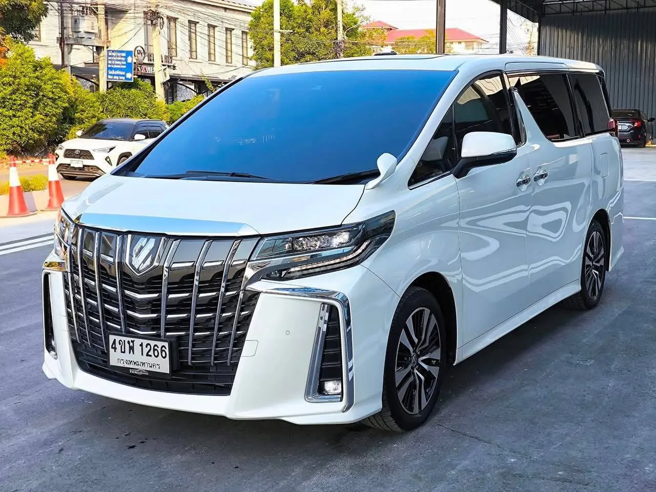 TOYOTA ALPHARD 2.5 SC PACKAGE 2023