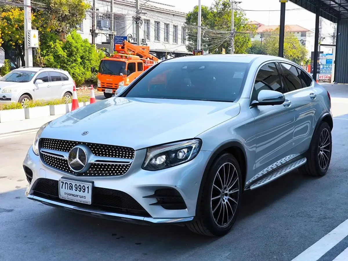 Benz GLC250 Coupe AMG PLUS 4 MATIC 2019