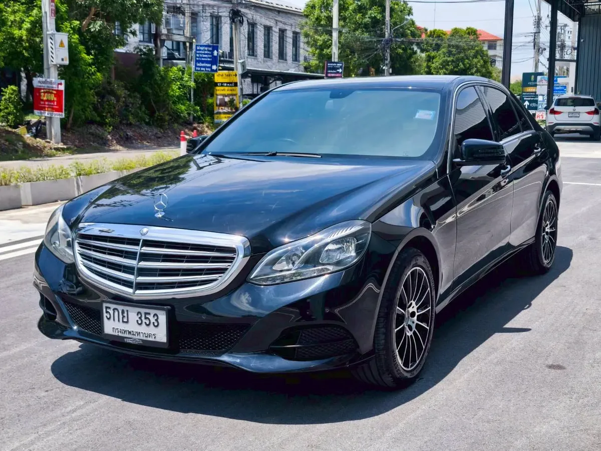 BENZ E200 SEDAN 2013