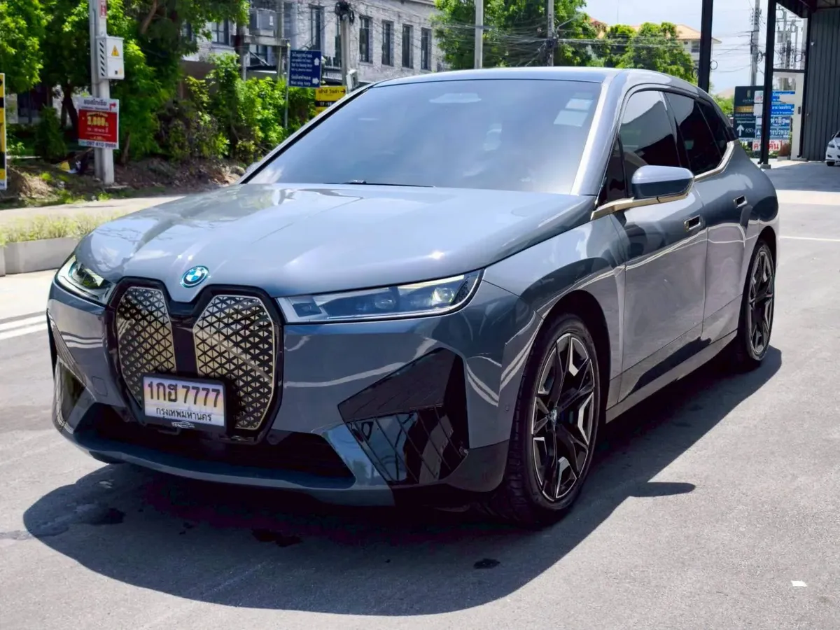 BMW iX xDrive50 M Sport 2023
