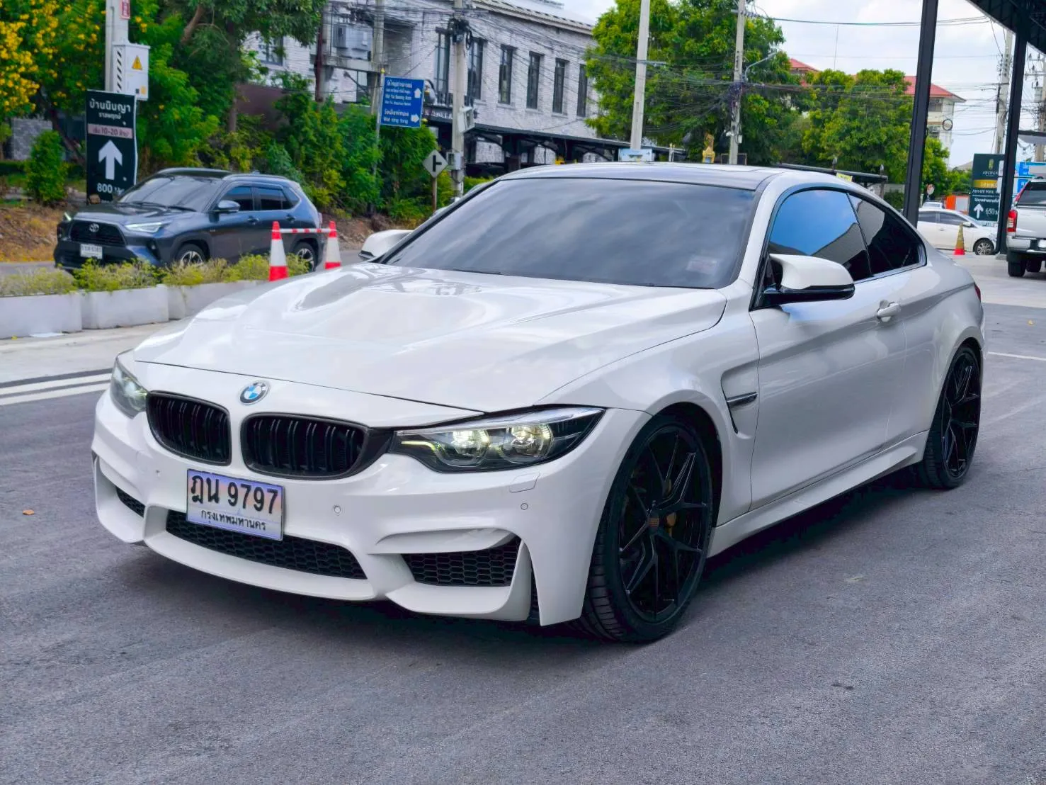 BMW 430i M Sport Coupe 2017