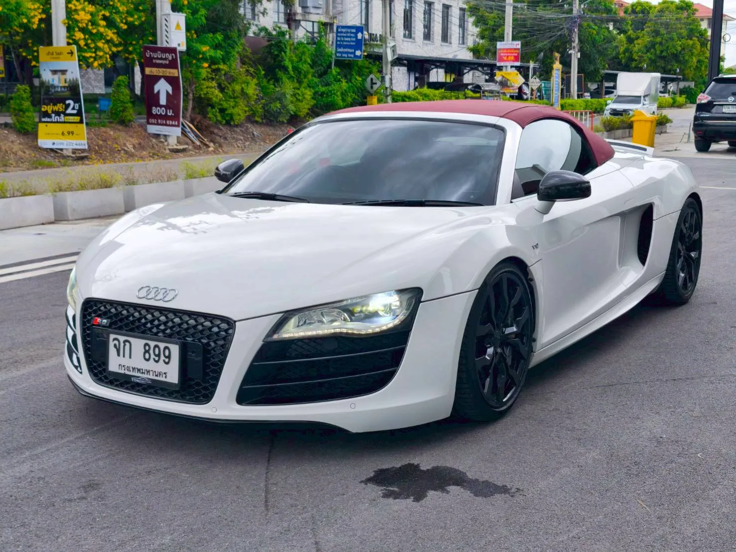 AUDI R8 Spyder V10​ DOHC 5.2L FSI SPYDER​ QUATTRO 2014