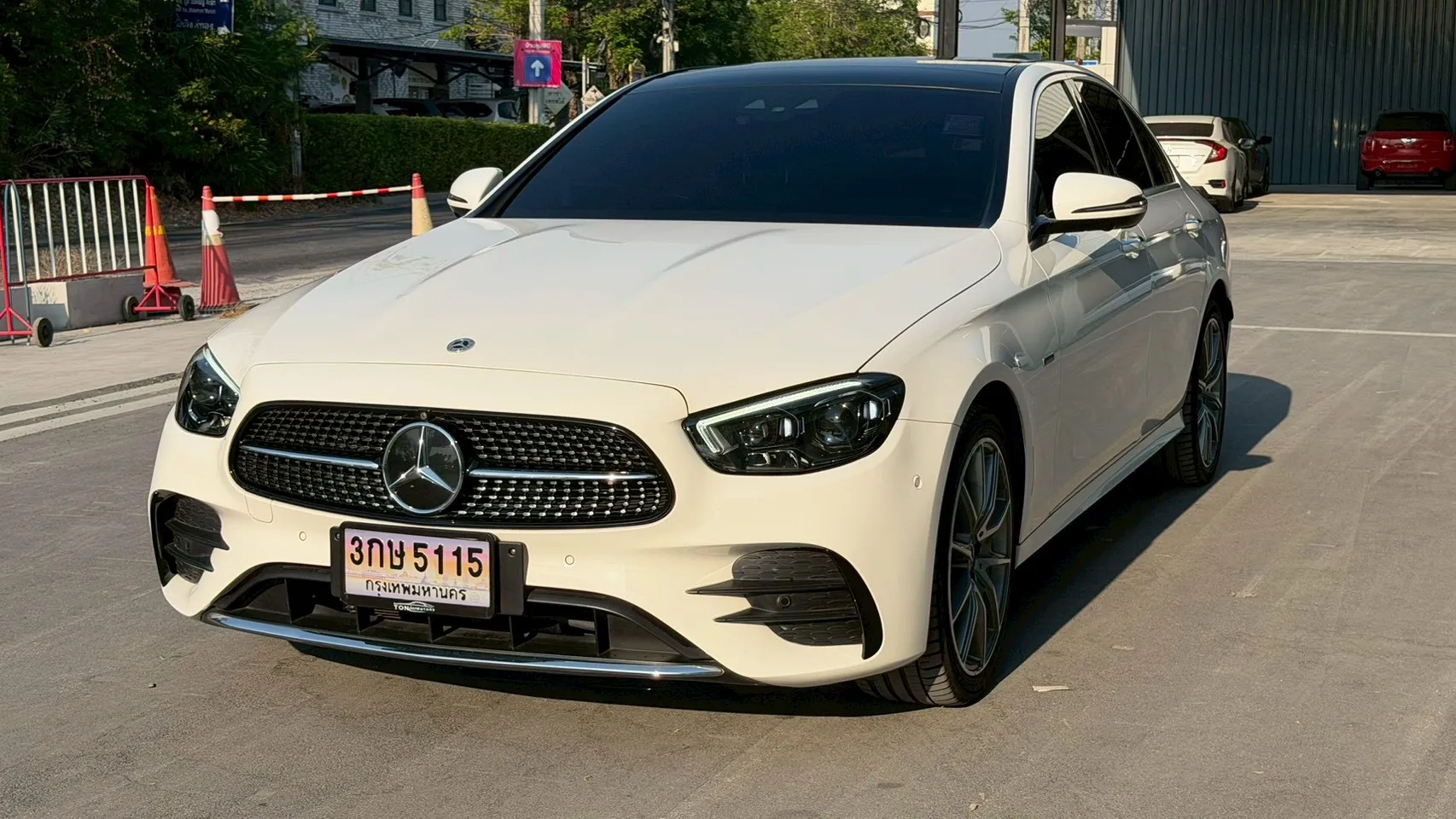 BENZ E300e 2.0 AMG DYNAMIC FACELIFT 2022