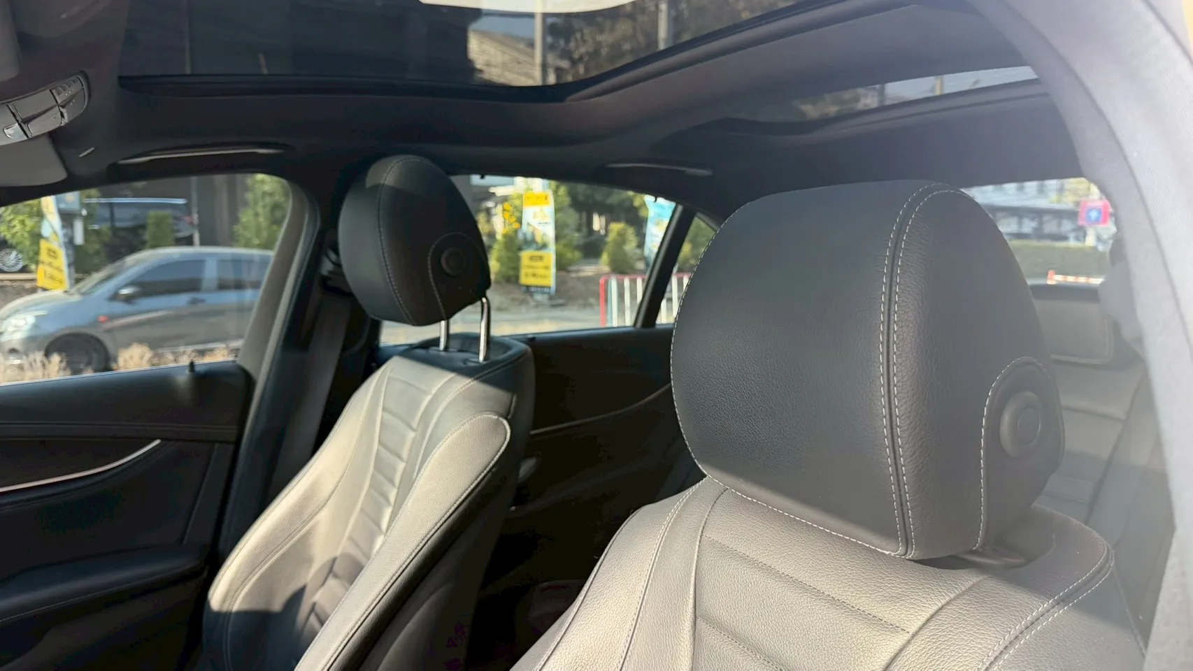 BENZ E300e 2.0 AMG DYNAMIC FACELIFT 2022