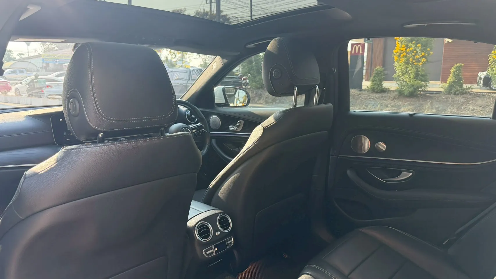 BENZ E300e 2.0 AMG DYNAMIC FACELIFT 2022