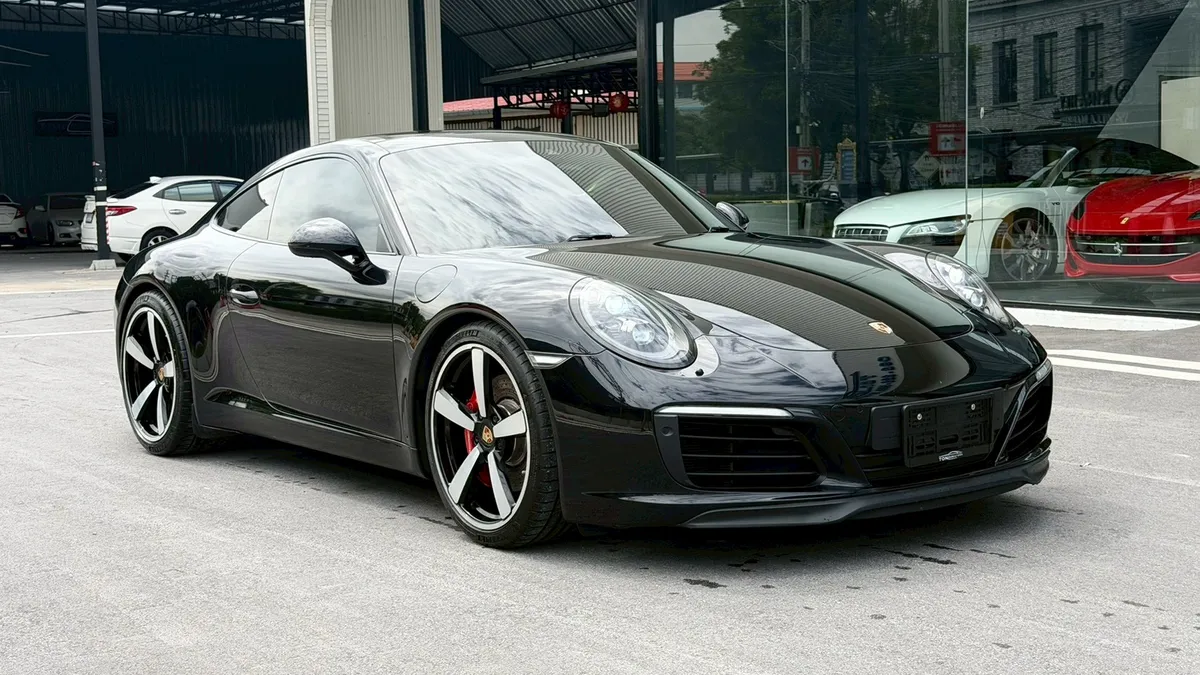 PORSCHE 911.2 CARRERA 3.0 S COUPE 2017