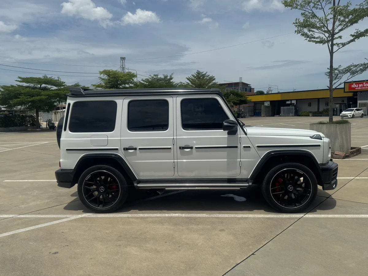 BENZ G400d 2024