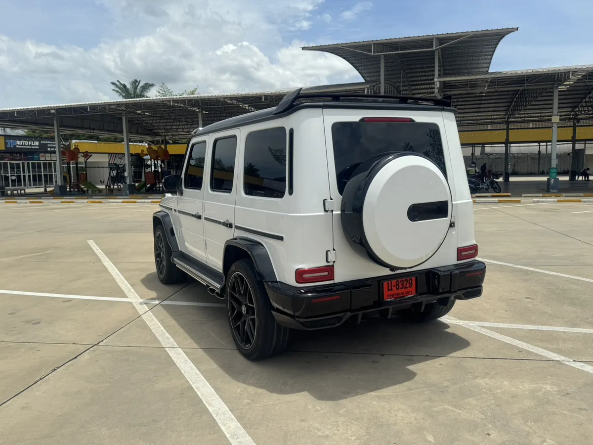 BENZ G400d 2024