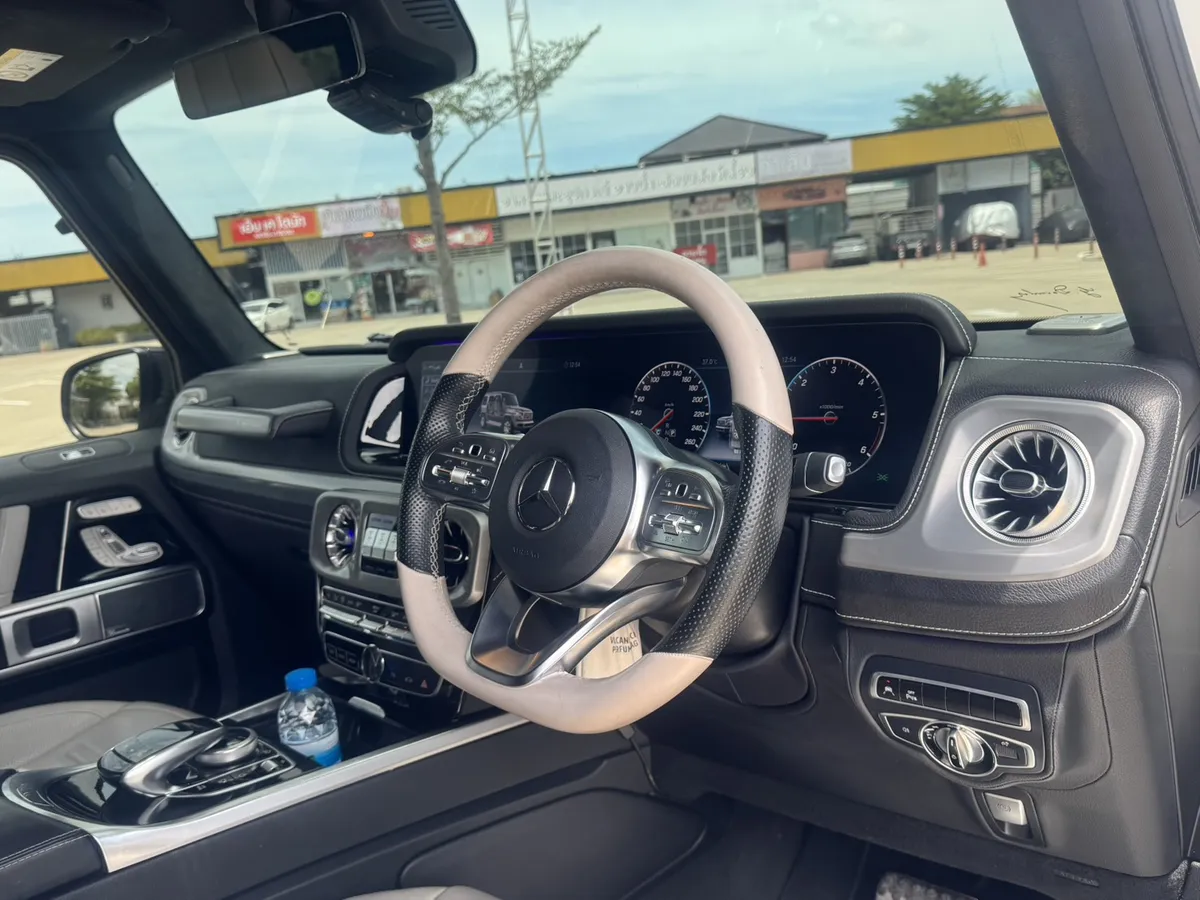 BENZ G400d 2024