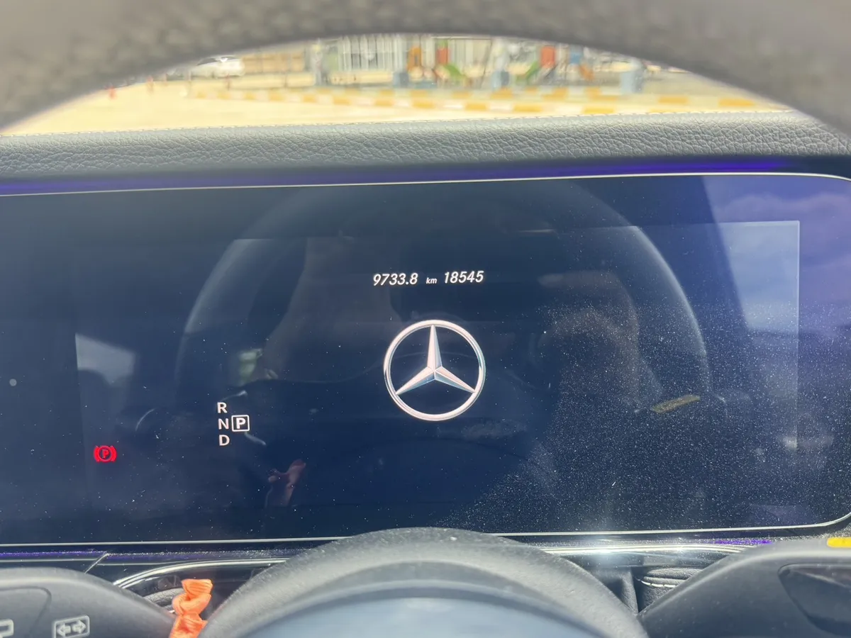 BENZ G400d 2024