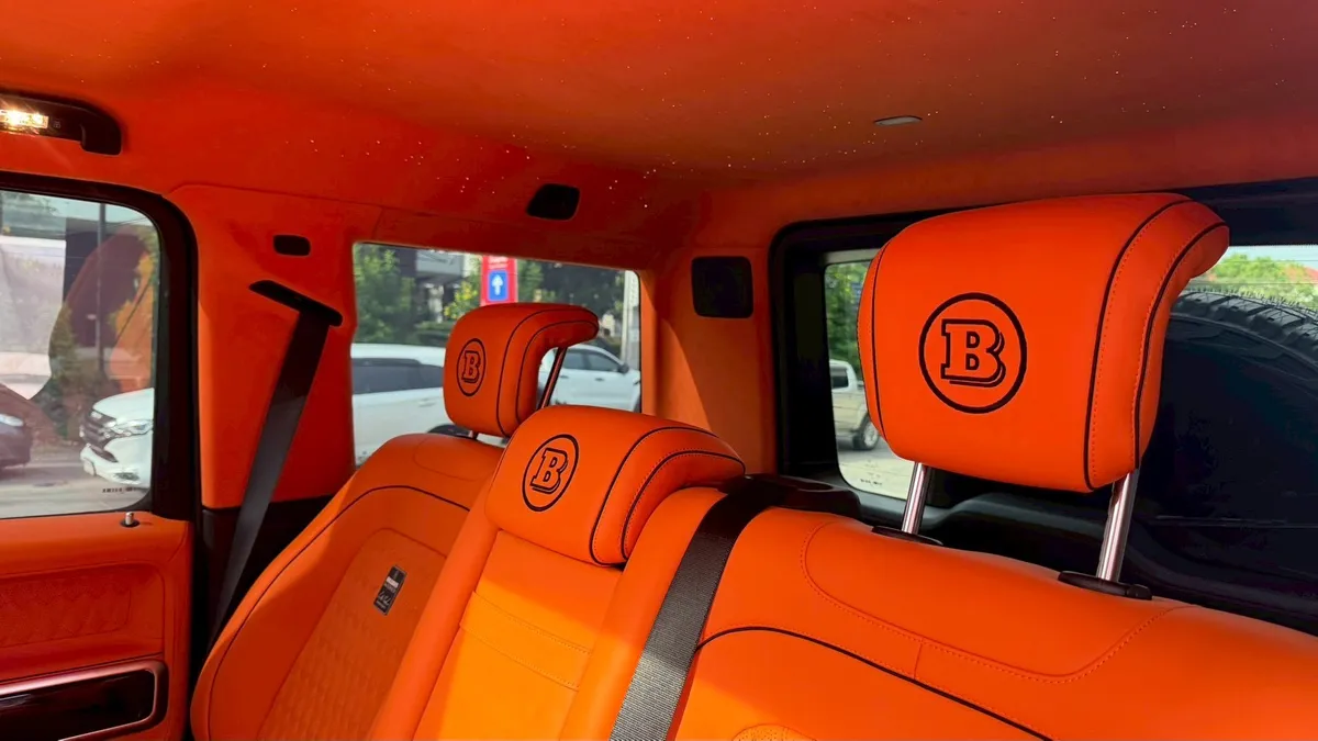 BENZ G400d 2025