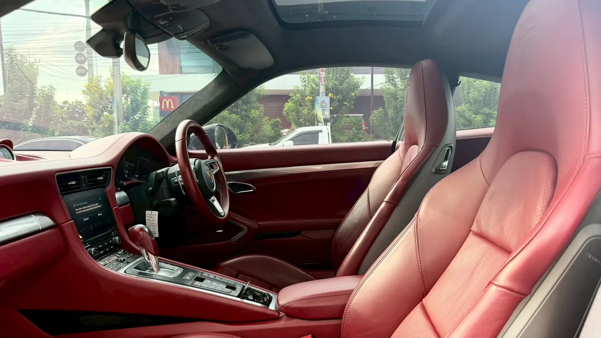 Porsche 911.2 2016-1