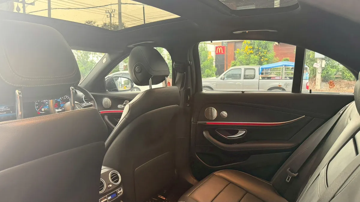 BENZ E300e 2.0 AMG DYNAMIC FACELIFT 2021