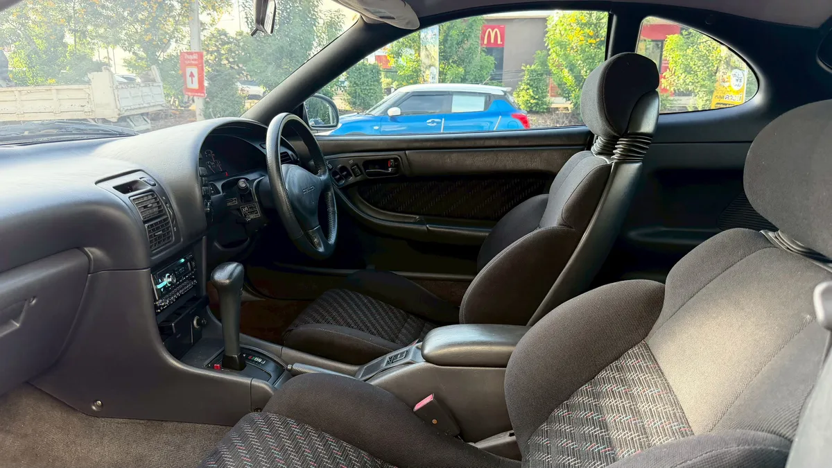 TOYOTA CELICA 2.2 i 2002-1