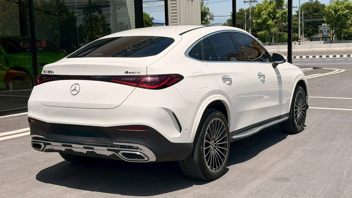 BENZ GLC 350e COUPE AMG DYNAMIC 4MATIC 2024