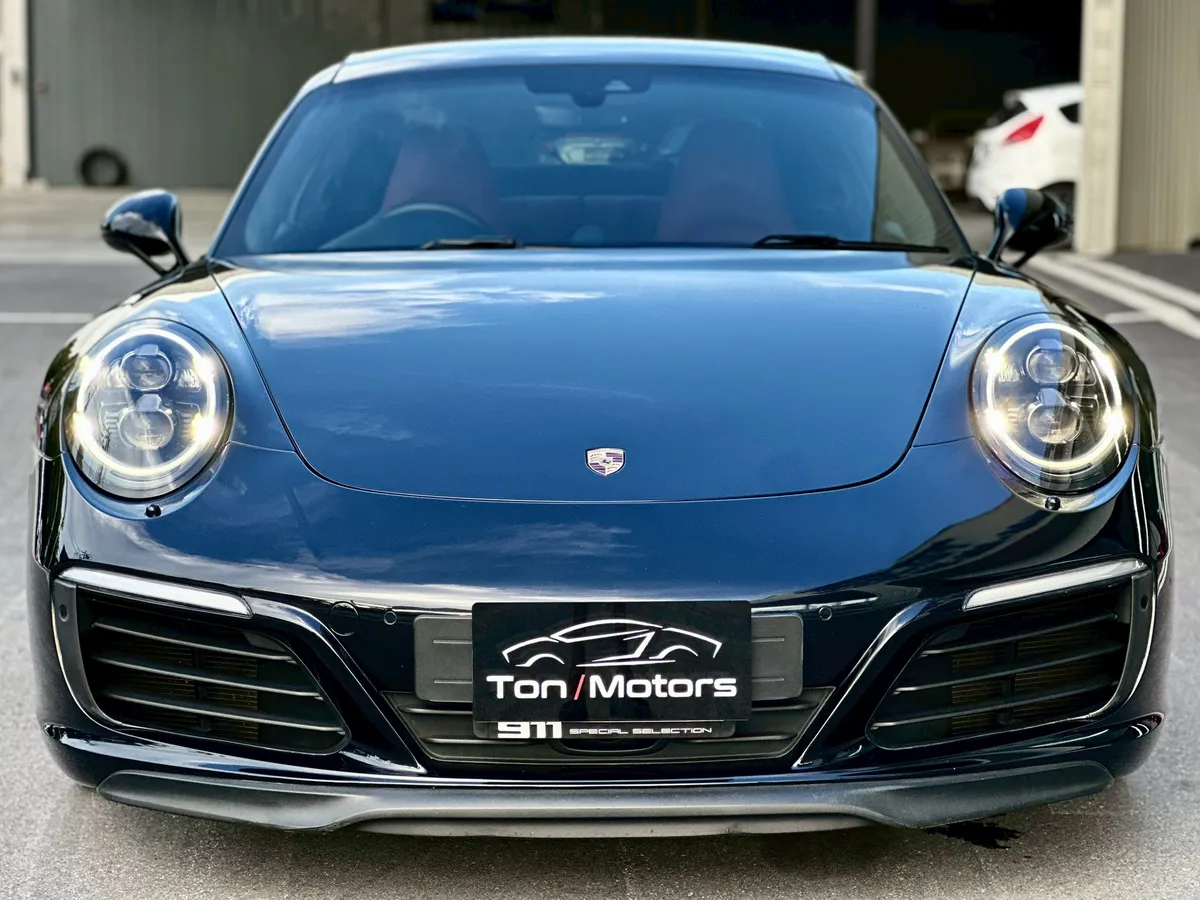 PORSCHE 911 CARRERA S 2017