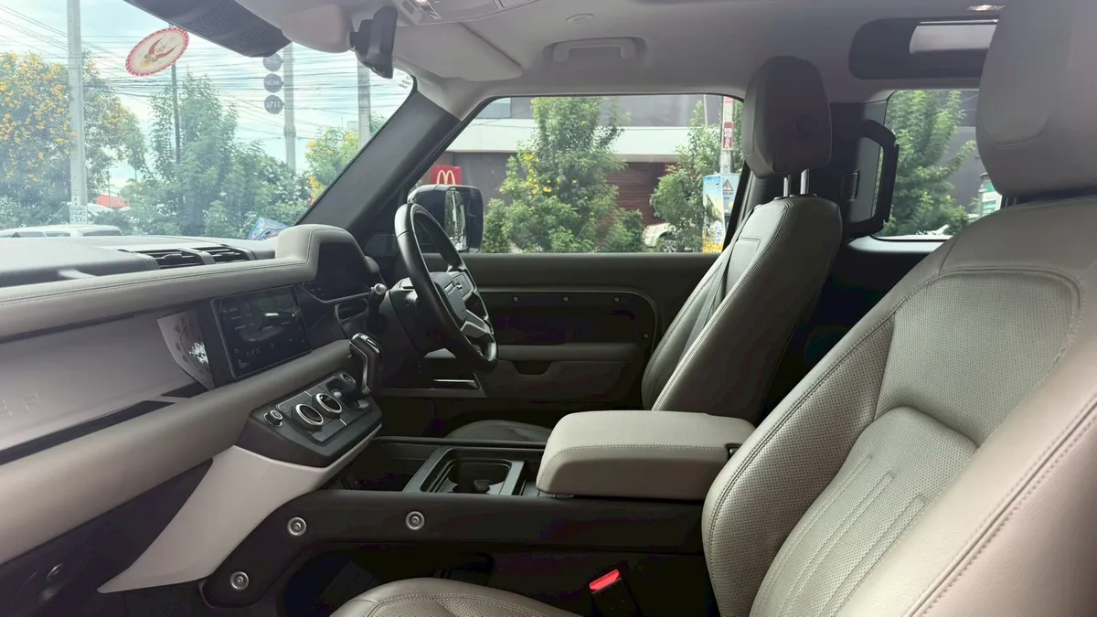LAND ROVER DEFENDER 90 D240 2021