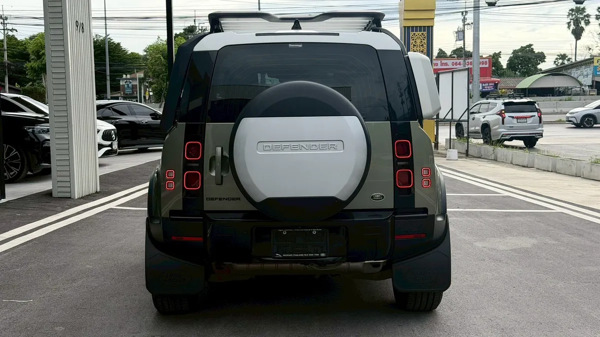 LAND ROVER DEFENDER 90 D240 2021
