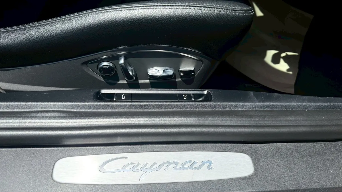 PORSCHE 718 CAYMAN 2.0 Turbo 2018