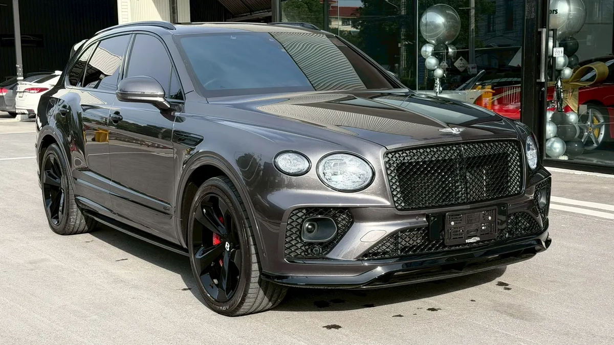 Bentley Bentayga Hybrid SUV 2022