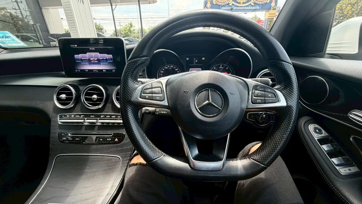 BENZ GLC 250d 4 MATIC AMG DYNAMIC 2016a