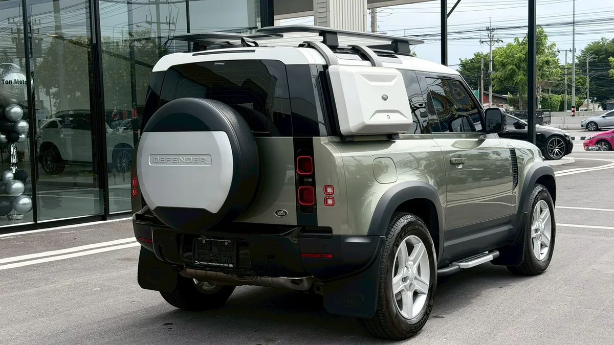 LANDROVER DEFENDER 2.0L Diesel 3 DOORS 2025