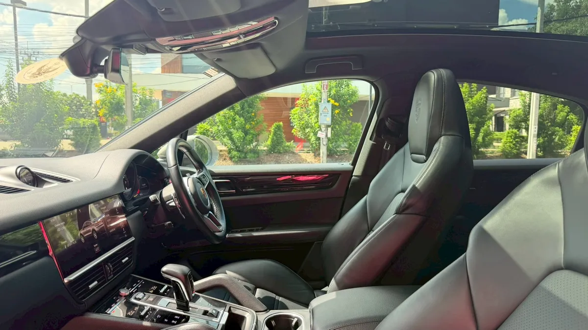 Porsche Cayenne Coupe 2021