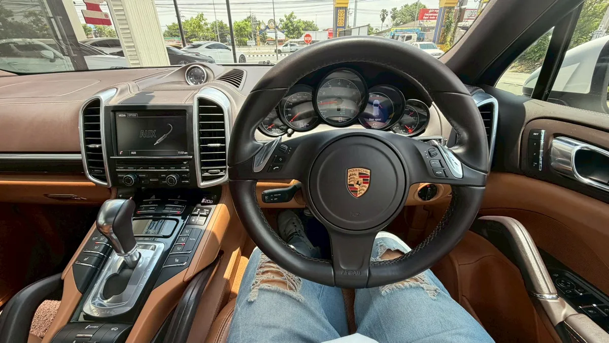 PORSCHE CAYENNE 3.0 HYBRID 2013b