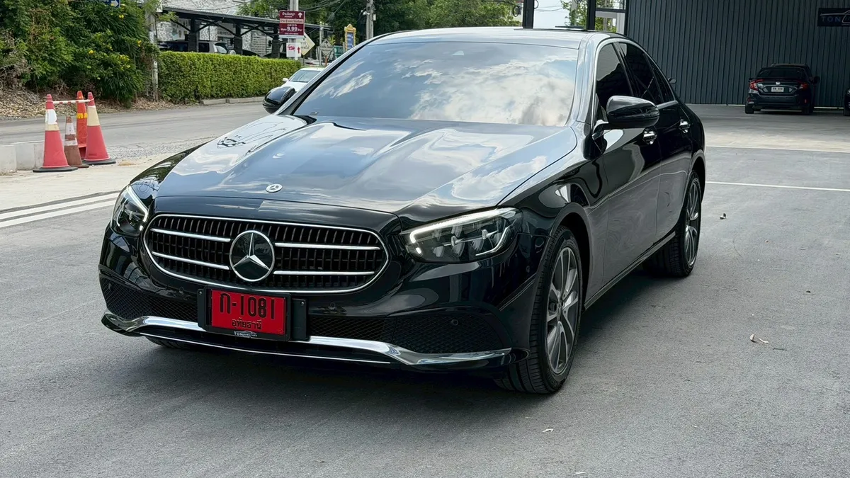 BENZ E300e 2.0b AVANTGARDE FACELIFT 2024