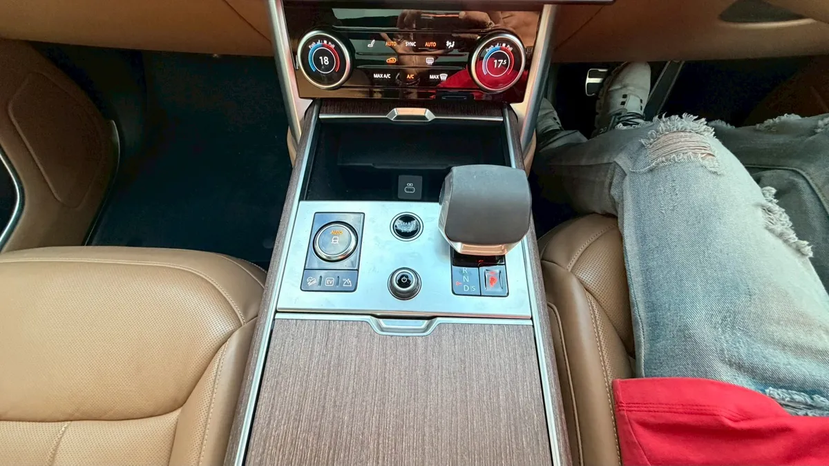 Range Rover 3.0 P440e Plug-In Hybrid LWB AWD Autobiography Plus 2023