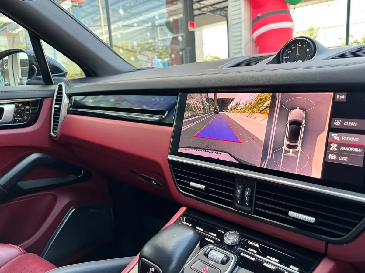 PORSCHE CAYENNE COUPE E - HYBRID 2021a